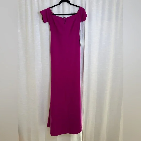 Lulus Magenta Off Shoulder Maxi Dress Formal Wedding Bridesmaid Gown NWT Size M - Picture 8 of 17